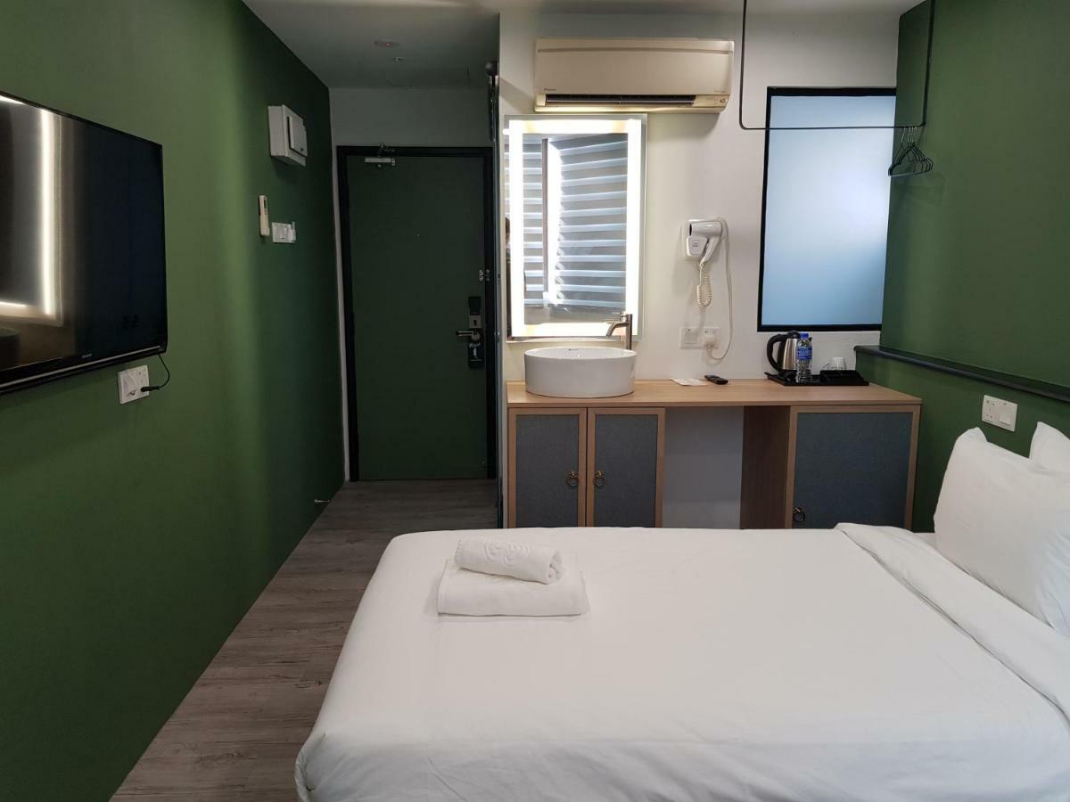 Bloommaze Boutique Hotel Klang Exterior foto